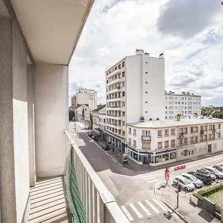 Apartment Voltaire Elephant - 5 Min Hypercentre - Parking Prive Troyes
