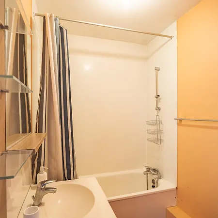 Apartment Voltaire Elephant - 5 Min Hypercentre - Parking Prive